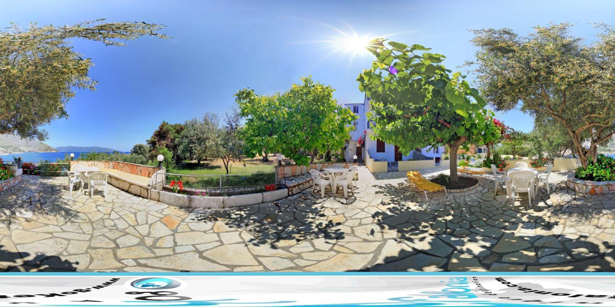 איה אפימיה Ballas Apartments מראה חיצוני תמונה